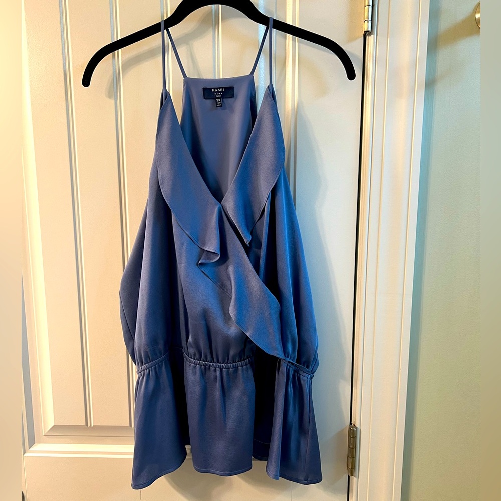 WORN ONCE beautiful blue tank in the prettiest color! 3X